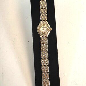 Vintage Jordache Women's Quartz Watch with Sweeping Second Hand 1980s - WORKING